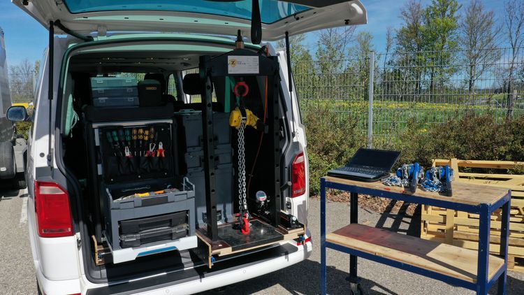 Zierof Prueftechnik - Die Mobile Pruefvorrichtung